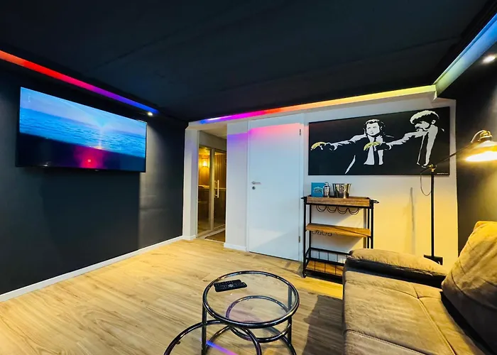 Urban - "backbord" & "steuerbord Mit Sauna"